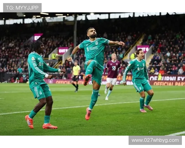 英超转会窗临近关闭中卫或迎最后大迁徙各豪门防线格局将重塑